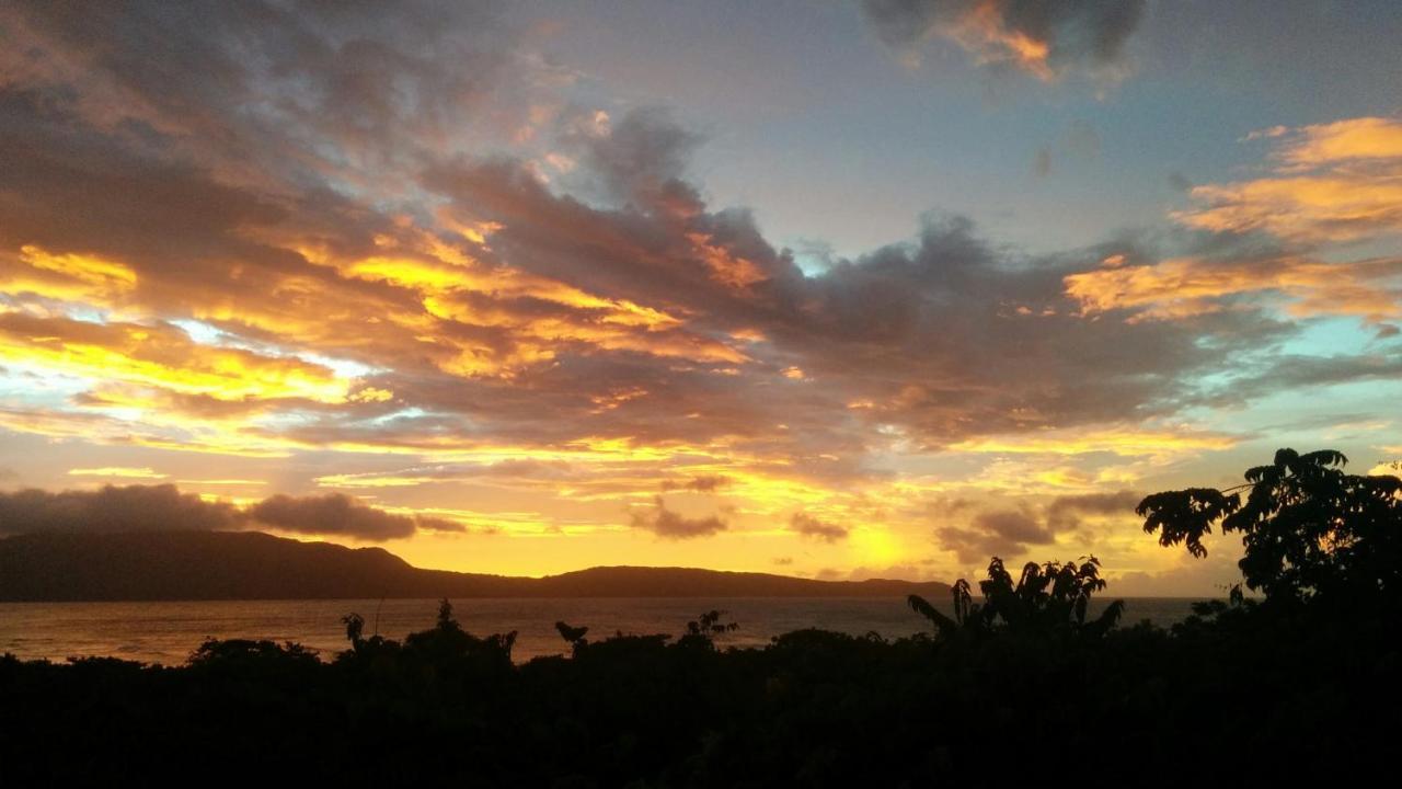 El Castillo Las Galeras Eksteriør billede